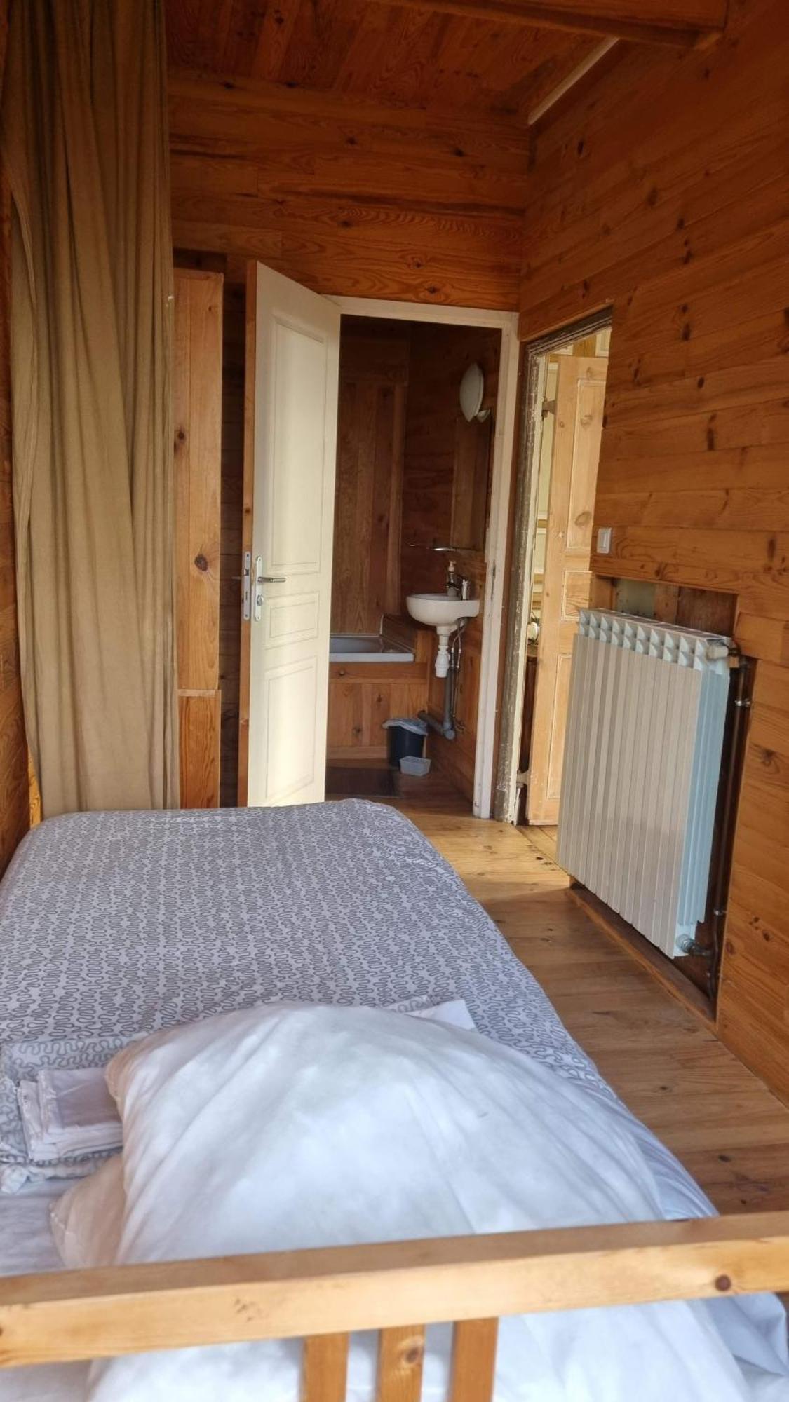 Relais Des Castors Bed & Breakfast Murat  Exterior photo